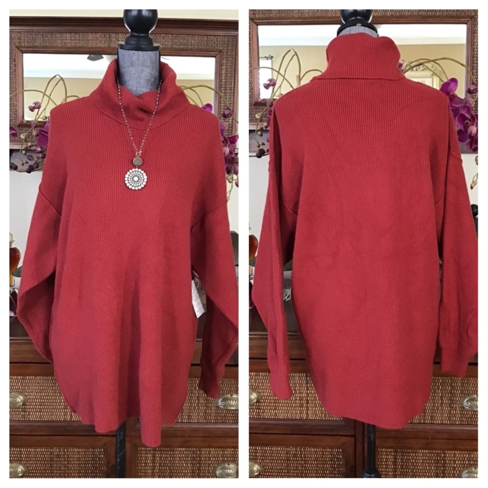 Free People Softly Structured Tunic Sweater.  NWT. - Picture 4 of 8